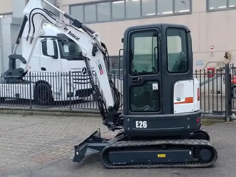 BOBCAT E26 + 3 GODETS Mein Shop