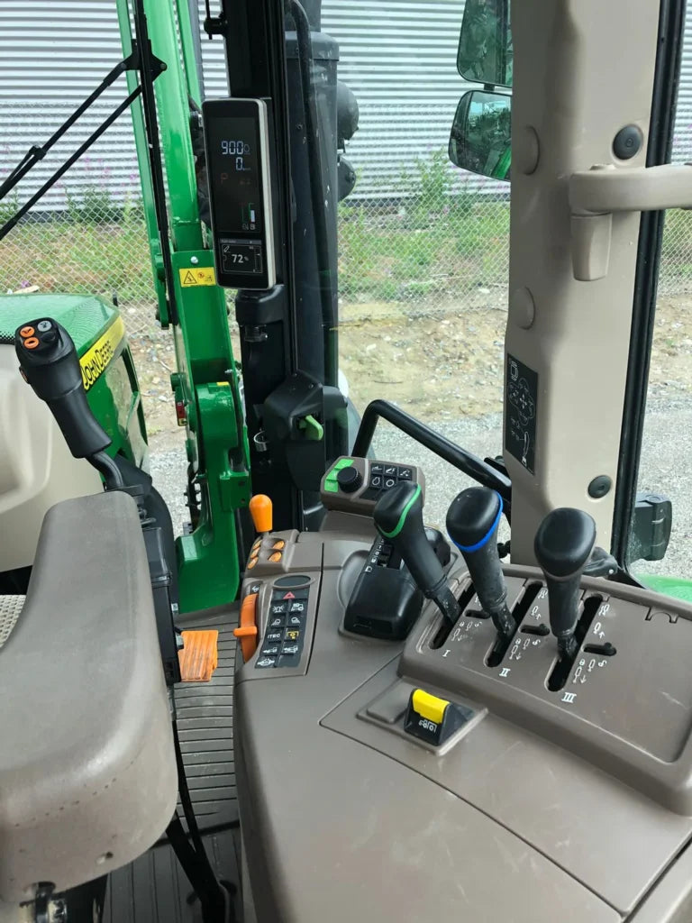 Deere 5125R Mein Shop