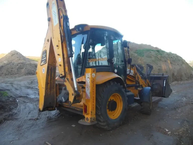 JCB 3CX, 4X4 Mein Shop