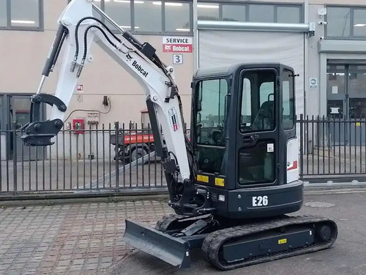 BOBCAT E26 + 3 GODETS Mein Shop