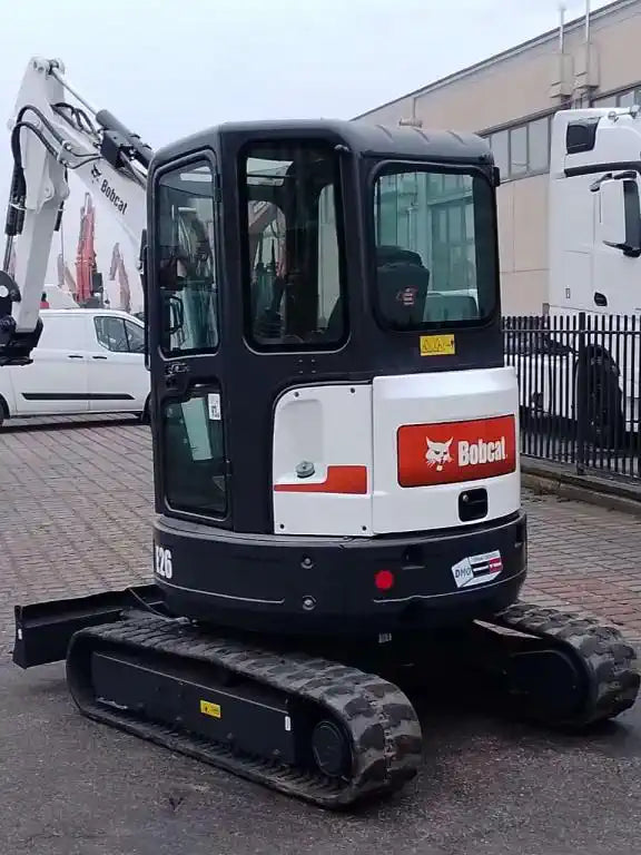 BOBCAT E26 + 3 GODETS Mein Shop