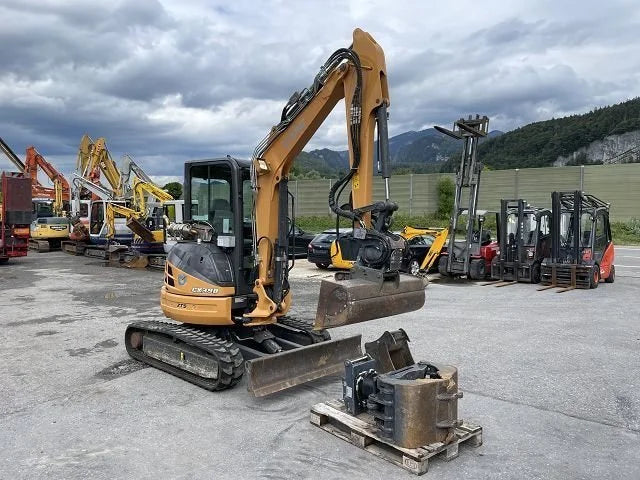 Case CX 39B S2 + 3 GODETS + GRAPPIN Mein Shop