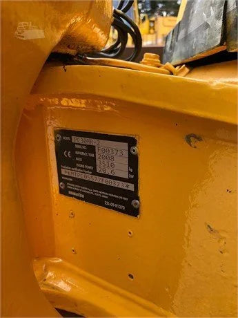 KOMATSU PC30MR + 3 GODETS Mein Shop