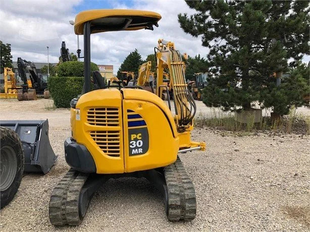 KOMATSU PC30MR + 3 GODETS Mein Shop