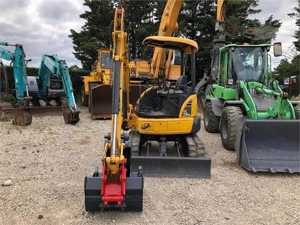 KOMATSU PC30MR + 3 GODETS Mein Shop