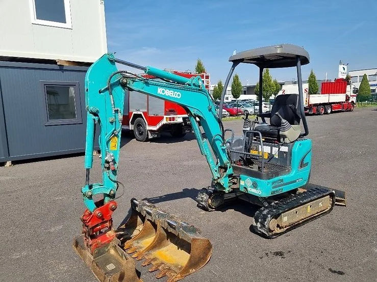 Kobelco SK17 SR-3 + 3 GODETS Mein Shop