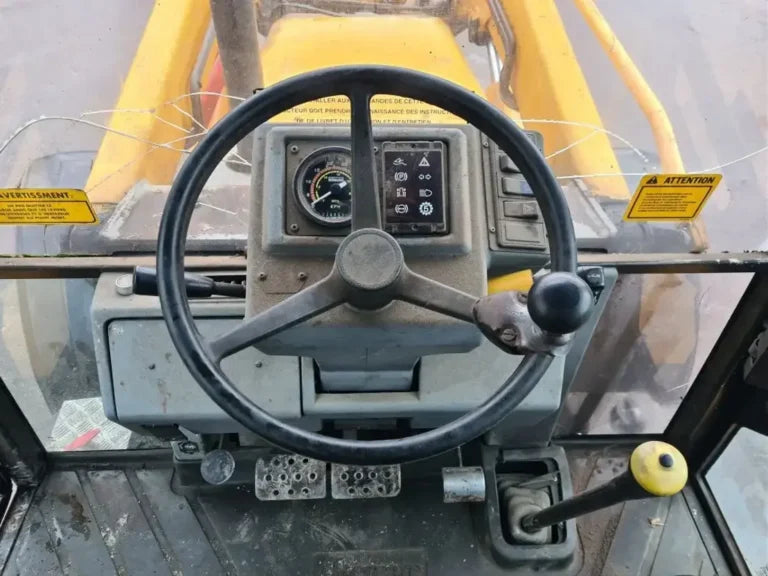 Massey Ferguson 860 backhoe Mein Shop