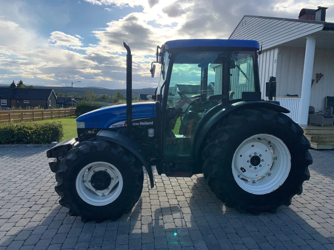 NEW HOLLAND TN75N Mein Shop