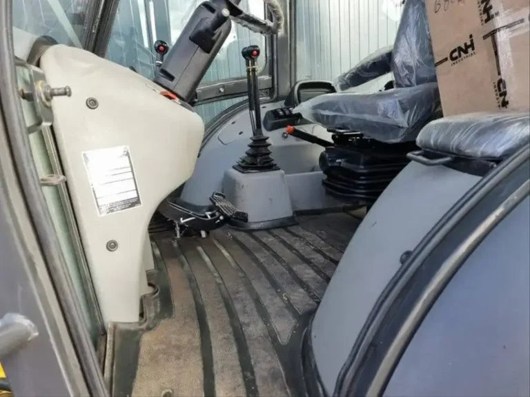 New Holland B80B Mein Shop