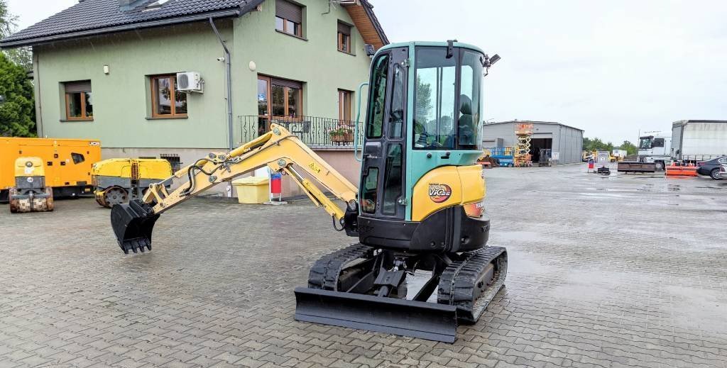Yanmar Vio 25-4 + 3 GODETS Mein Shop